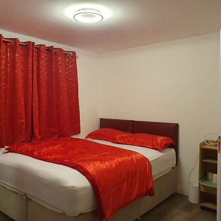 Amh Hotel - Greenford Station Northolt  Ngoại thất bức ảnh